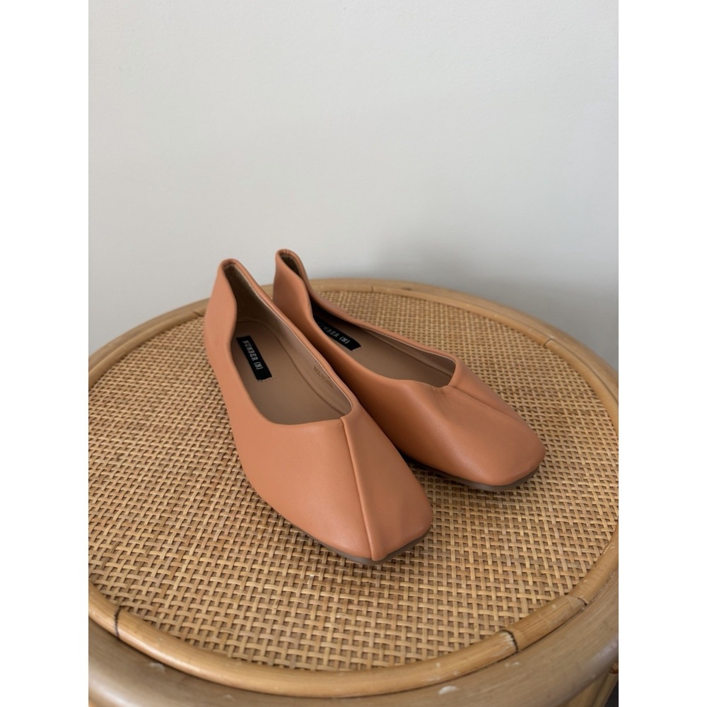 Women's Square Toe Leather Flats in Tan